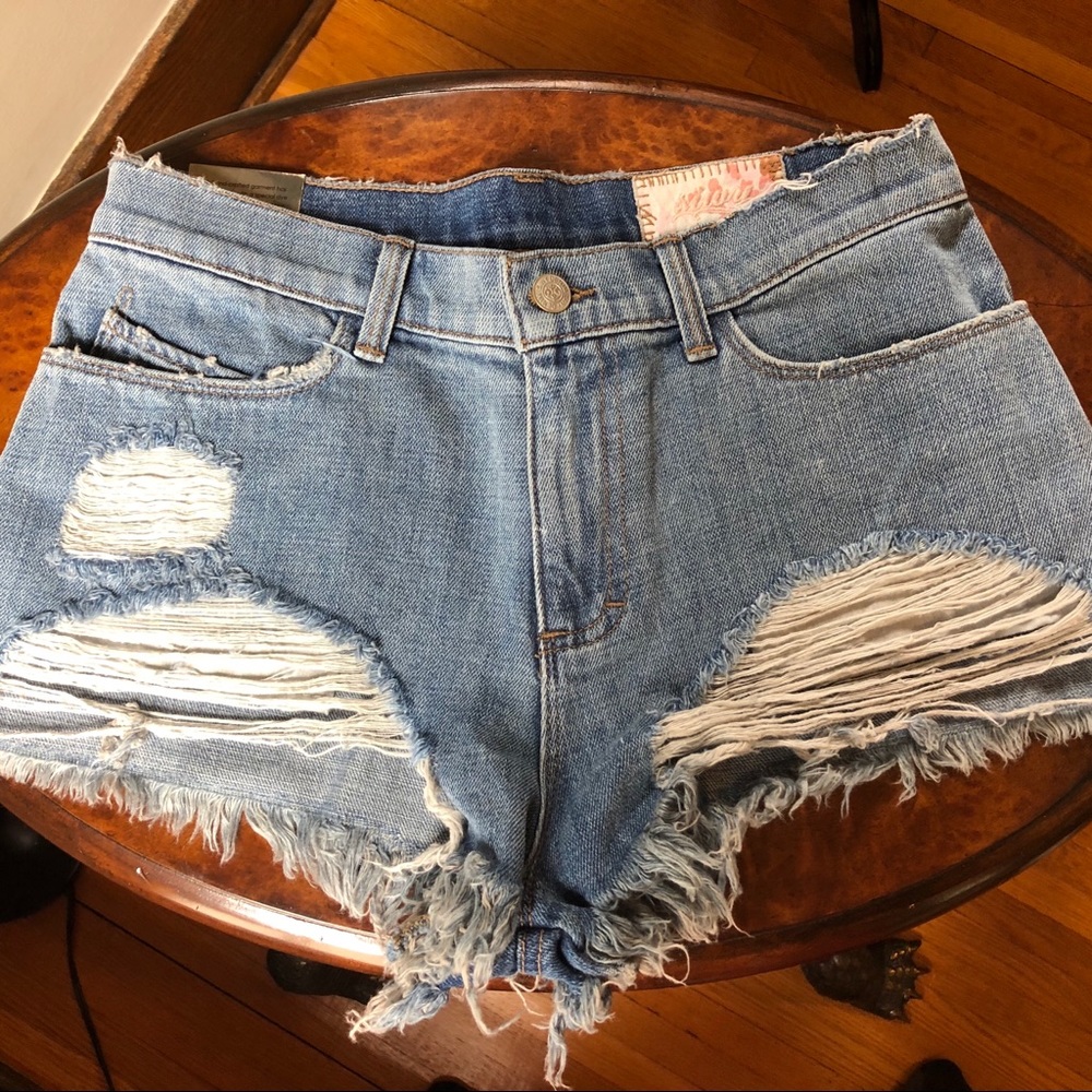 Siwy Lillie Jean Denim Cut Off Shorts NWT